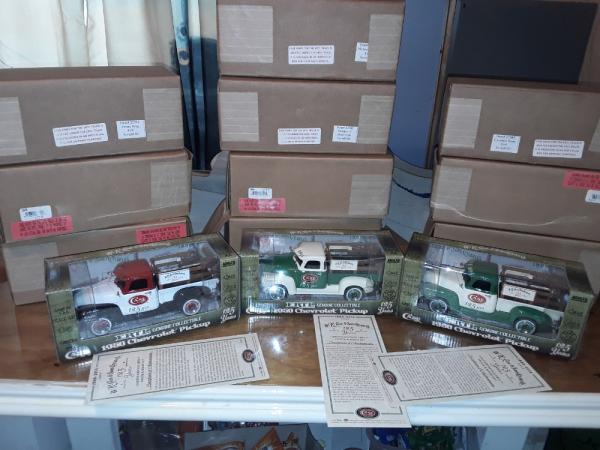 Dealer selling out lot of 2014 125 year anniversary casexx ertl truck set of 10 Dealer selling out lot of 2014 125 year anniversary casexx ertl truck set of 10
