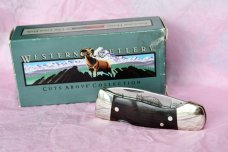 Coleman Western 521  " D" (1980) Bobcat Etching