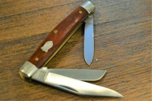 SCHRADE  823  MINT