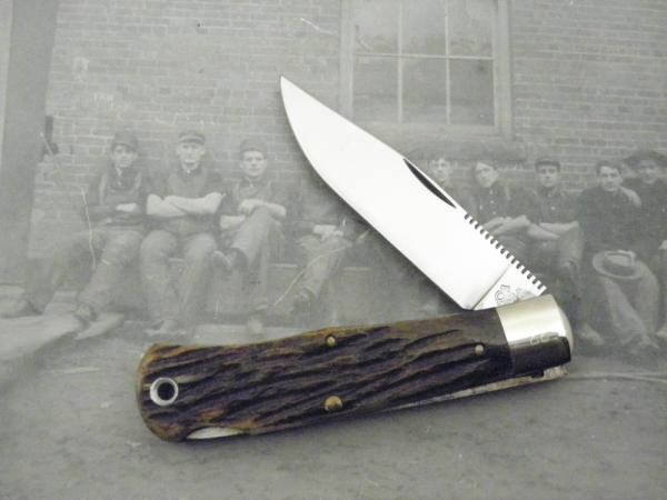 Queen Cutlery Mountain Man Lock back – jigged bone handles: Queen Cutlery Mountain Man Lock back – jigged bone handles: