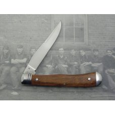 Schatt & Morgan #19 Trapper – Walnut handles Schatt & Morgan #19 Trapper – Walnut handles