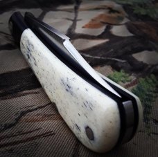K'roo (Willem O'Kelly) Lanny's Clip Lightweight Giraffe Bone and G10 K'roo (Willem O'Kelly) Lanny's Clip Lightweight Giraffe Bone and G10