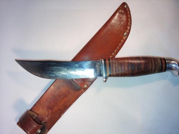 Kinfolks USA (Jean Case) #340 sheath knife