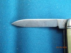 Case XX USA 4 Dot (1996) Red Stag R5208 Half Whittler Knife Case XX USA 4 Dot (1996) Red Stag R5208 Half Whittler Knife