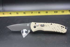 USED Gerber Auto Propel Downrange Automatic Knife Desert Tan (3.5" S30V Black Serr) made in usa 