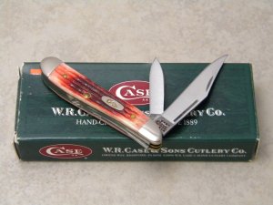 Case XX USA 2001 Tested Red Bone 6220 SS Double Pull Peanut Knife in Box