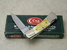Case XX USA 2009 61225L Burnt Oatmeal Bone Lockback Knife in Box Case XX USA 2009 61225L Burnt Oatmeal Bone Lockback Knife in Box