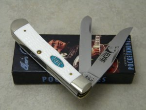 Case XX USA 2011 White 6254 SS Elvis Presley Trapper Knife in Box