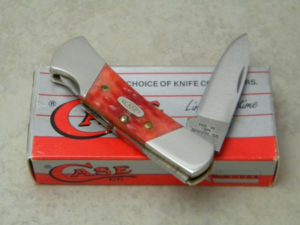 Case XX USA 1 Dot (1989) R61225L SS Red Bone Lockback Knife in Box Case XX USA 1 Dot (1989) R61225L SS Red Bone Lockback Knife in Box