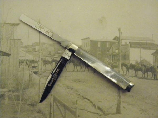 Schatt & Morgan, Keystone Series X, Premium Mother of Pearl Doctor Knife, #052166: 2000 Schatt & Morgan, Keystone Series X, Premium Mother of Pearl Doctor Knife, #052166: 2000