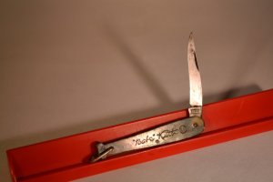 Camillus Cutlery novelty knife honoring Babe Ruth. Circa 1930s.