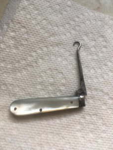 Case jigged bone peanut  CASE XX 2 blade  ( one of two similar knives )