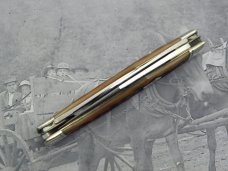 Schatt & Morgan, Keystone Series I, Peach Seed Bone Reverse Gunstock, #043150: 1991 Schatt & Morgan, Keystone Series I, Peach Seed Bone Reverse Gunstock, #043150: 1991
