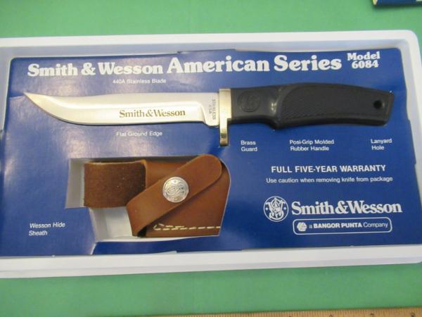 Smith & Wesson American Series Model 6084