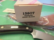 Schrade Old Timer Gut Hook Model 158 OT Schrade Old Timer Gut Hook Model 158 OT