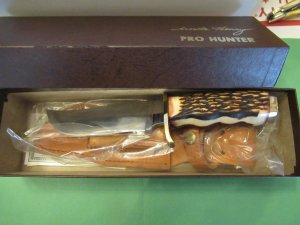 Schrade Uncle Henry Pro Hunter Model # 171UH