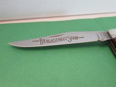 Schrade 1983 Heritage Brown Bone Muskrat Pattern # 7801 Schrade 1983 Heritage Brown Bone Muskrat Pattern # 7801