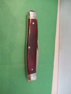 Schrade 1983 Heritage Brown Bone Muskrat Pattern # 7801 Schrade 1983 Heritage Brown Bone Muskrat Pattern # 7801