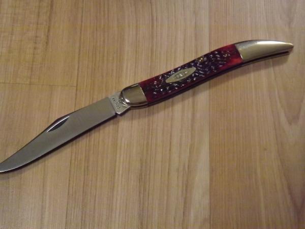 Case 1982 (8 dot) Large Red Bone Texas Toothpick Case 1982 (8 dot) Large Red Bone Texas Toothpick