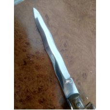 VINTAGE ITALY STAINLESS 5"GENUINE STAG BONE 3.75" KRIS BLADE FULLY OPENED 8.85" AUTO KNIFE VINTAGE ITALY STAINLESS 5"GENUINE STAG BONE 3.75" KRIS BLADE FULLY OPENED 8.85" AUTO KNIFE