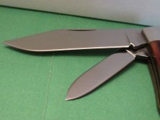 Northwoods Italian Jigged Bone  Gunstock