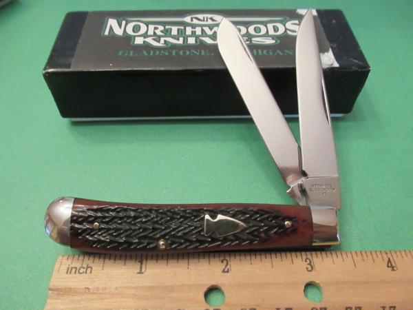 Northwoods Medium Trapper Italian Jigged Bone 