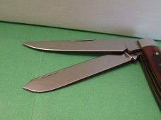 Northwoods Medium Trapper Italian Jigged Bone 