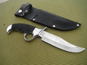 Saburo - Japan  fixed blade fighting knife with finger guard handmade by saburo japan #1602  