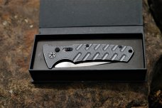 BOKER PLUS STRIKE GUN METAL AUS - METAL AUTO