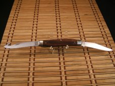 SCHRADE+ USA LIMITED EDITION GUT HOOK MUSKRAT DOUBLE BLADE POCKET KNIFE, VERY RARE IN MINT CONDITION SCHRADE+ USA LIMITED EDITION GUT HOOK MUSKRAT DOUBLE BLADE POCKET KNIFE, VERY RARE IN MINT CONDITION