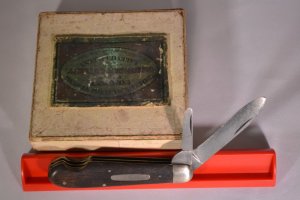 Rare Holley easy-open jack with antique box