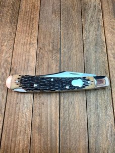 A.G. Russell Granddads Lockback Amber Jigged Bone 154 CM Blade A.G. Russell Granddads Lockback Amber Jigged Bone 154 CM Blade