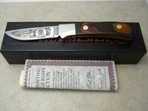 Winchester Trade Mark Made in USA Wood 670 Sheath Knife c.1990 Hunting Heritage Collection w/COA