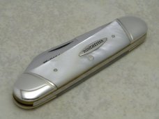 Winchester Trademark USA 1997 Pearl 28200 Canoe Knife Winchester Trademark USA 1997 Pearl 28200 Canoe Knife