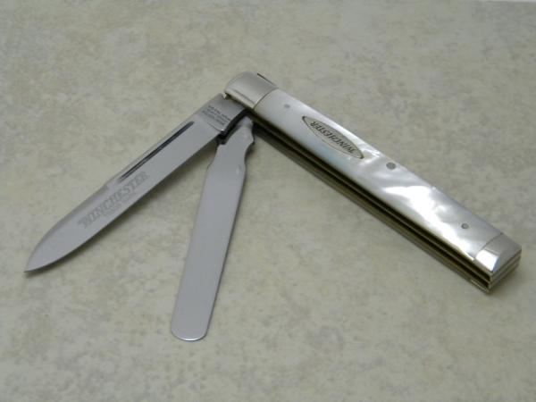 Winchester Trademark USA 1997 Pearl 2382 Doctor's Knife Winchester Trademark USA 1997 Pearl 2382 Doctor's Knife
