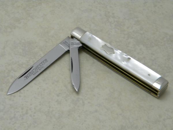 Winchester Trademark USA 1993 Pearl 2978 P Small Doctor's Knife