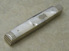 Winchester Trademark USA 1993 Pearl 2978 P Small Doctor's Knife