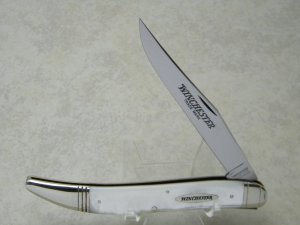 Winchester Trademark USA 1998 Pearl 18036 Large Toothpick Knife