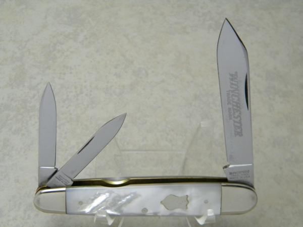 Winchester Trademark USA 1991 Pearl 3995 Whittler Knife Winchester Trademark USA 1991 Pearl 3995 Whittler Knife