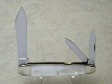 Winchester Trademark USA 1991 Pearl 3995 Whittler Knife Winchester Trademark USA 1991 Pearl 3995 Whittler Knife
