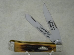 Case XX USA 2008 Vintage Bone V6254 Shepherd Hills Collector's Club Charter Member Trapper Knife