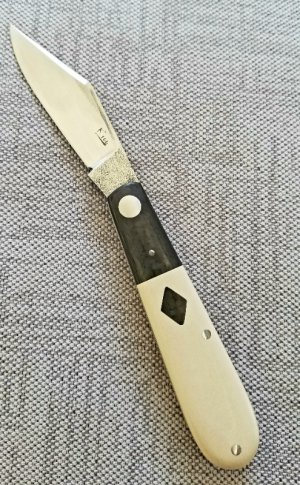 K'roo Custom Clip Tuxedo Barlow Knife,2020,NEW, 3.5",N690  ivory micarta & black carbon fiber 