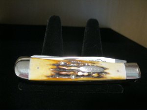 3 Dot 1977 Case XX Stainless USA  Blue Scroll Trapper 5254  SSP knife  # 104