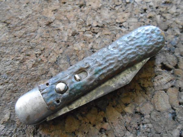 Schrade Walden Atuo Knife