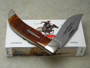 Winchester Trademark USA 1990's Burnt Orange Bone 19108 Cartridge Series Clasp Knife in Box