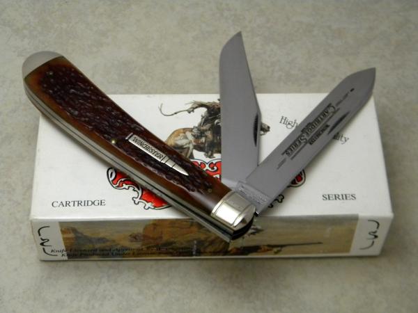 Winchester Trademark USA 1994 Burnt Orange Bone 29105 Cartridge Series Banana Trapper Knife in Box Winchester Trademark USA 1994 Burnt Orange Bone 29105 Cartridge Series Banana Trapper Knife in Box