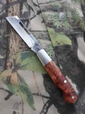Kroo Custom handmade Swell End EO Jack with Sheepsfoot Blade and Wild Currant Root Burl Scales.