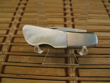 PUMA P210600MOP MINT IN BOX VINT. 2004 GERMAN MICRO GENTLEMAN MOTHER OF PEARL LOCK BACK POCKET KNIFE PUMA P210600MOP MINT IN BOX VINT. 2004 GERMAN MICRO GENTLEMAN MOTHER OF PEARL LOCK BACK POCKET KNIFE