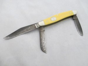 Moore Maker Stockman 3301 Yellow Delrin 3 Blade AA0004