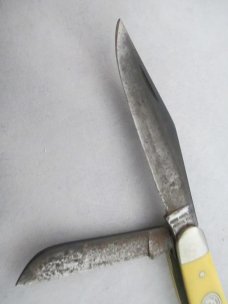 Moore Maker Stockman 3301 Yellow Delrin 3 Blade AA0004 Moore Maker Stockman 3301 Yellow Delrin 3 Blade AA0004